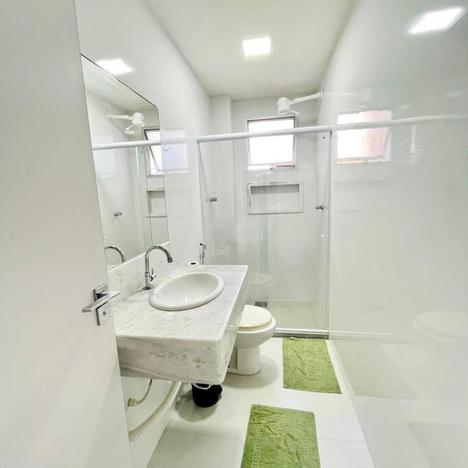 Apartamento Completo - O Melhor Custo X Beneficio Pertinho De Tudo - 3 Minutos A Pe Da Praia Guarapari Bagian luar foto